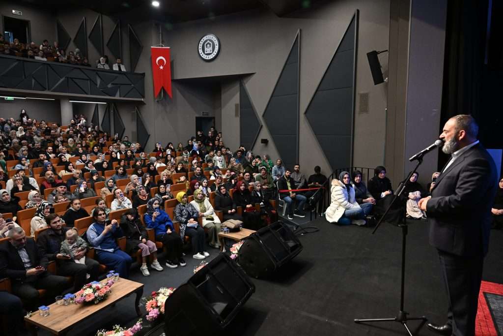 Yıldırım’da Dursun Ali Erzincanlı gönüllerin pasını sildi