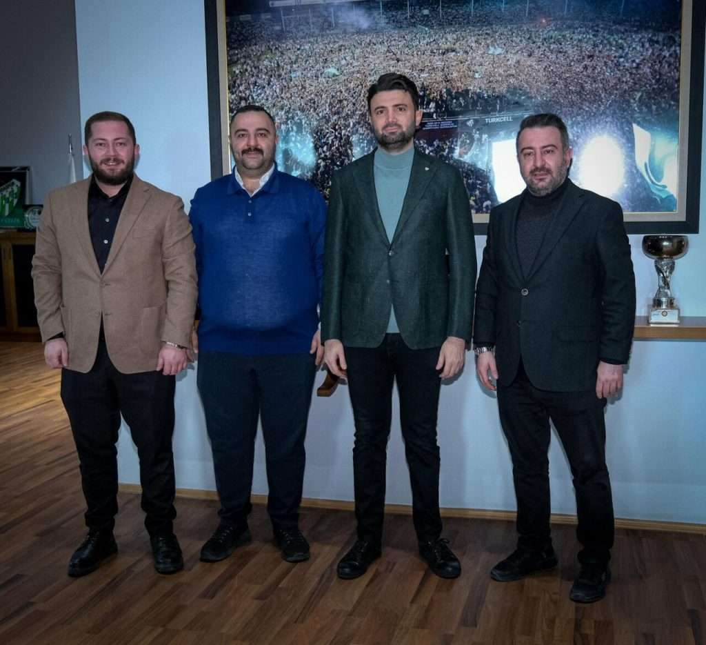 Bursa markalarından Bursaspor’a indirim yarışı devam ediyor