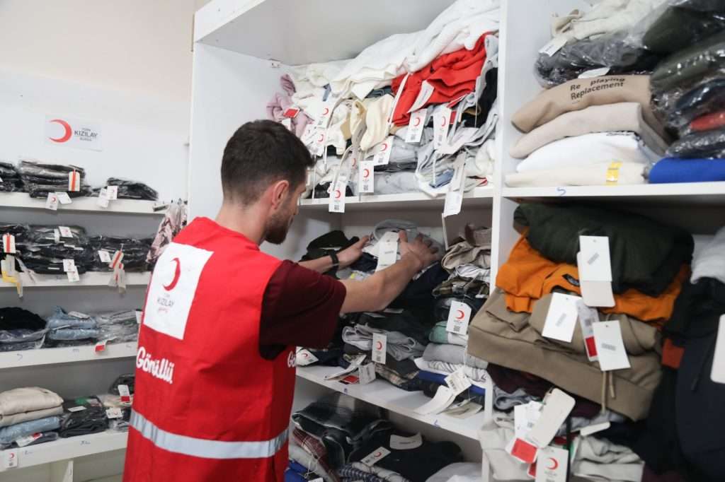 Bursa Teknik Üniversitesinde Kızılay Butik açıldı