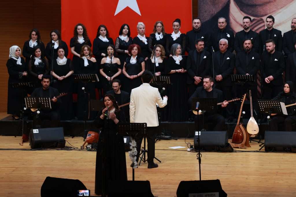 Büyükşehir’den Türk Halk Müziği konseri