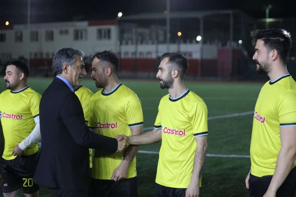 Gemlik Emek Turnuvası İki Maçla Başladı