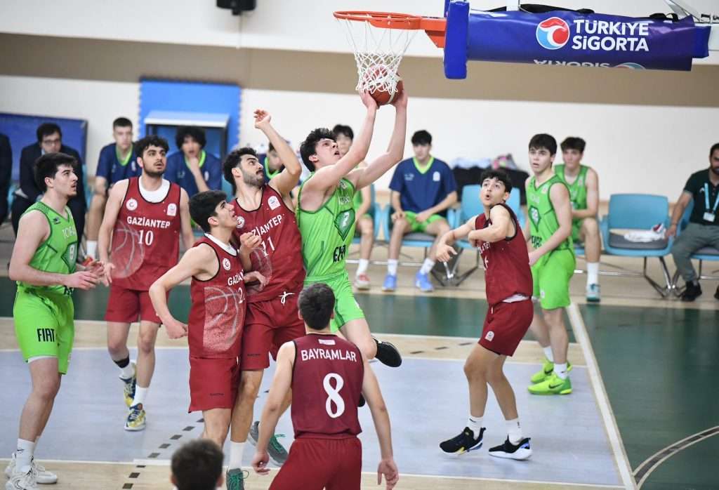 TOFAŞ gençlerinden galibiyet