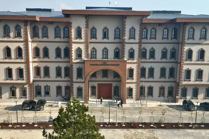 İnegöl Belediyesi’nde hizmet noktası yeni hükümet konağında faaliyete başladı