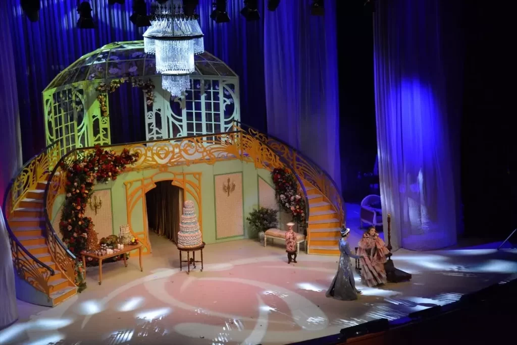 Gurur ve Önyargı Bursa’da Sahnelendi