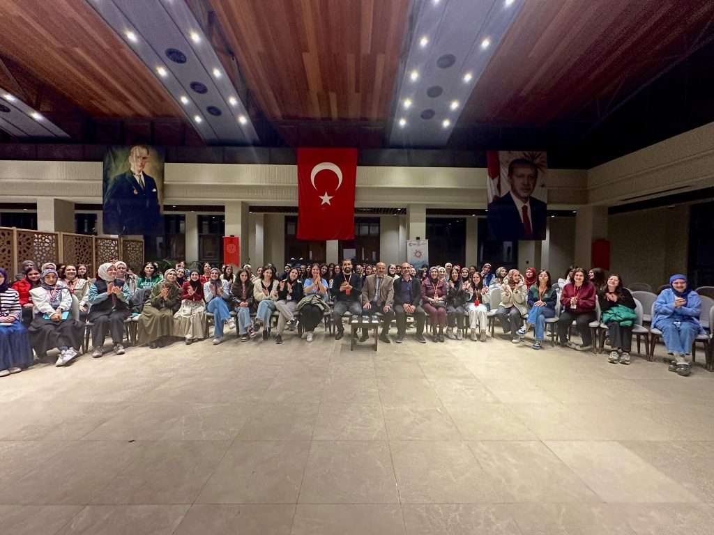 “Yıldırım’ın Huzurunda Ben de Varım” Projesinde Dereceye Giren Kız Öğrenciler Ahlat’ta Cumhurbaşkanlığı Külliyesinde Ağırlanıyor