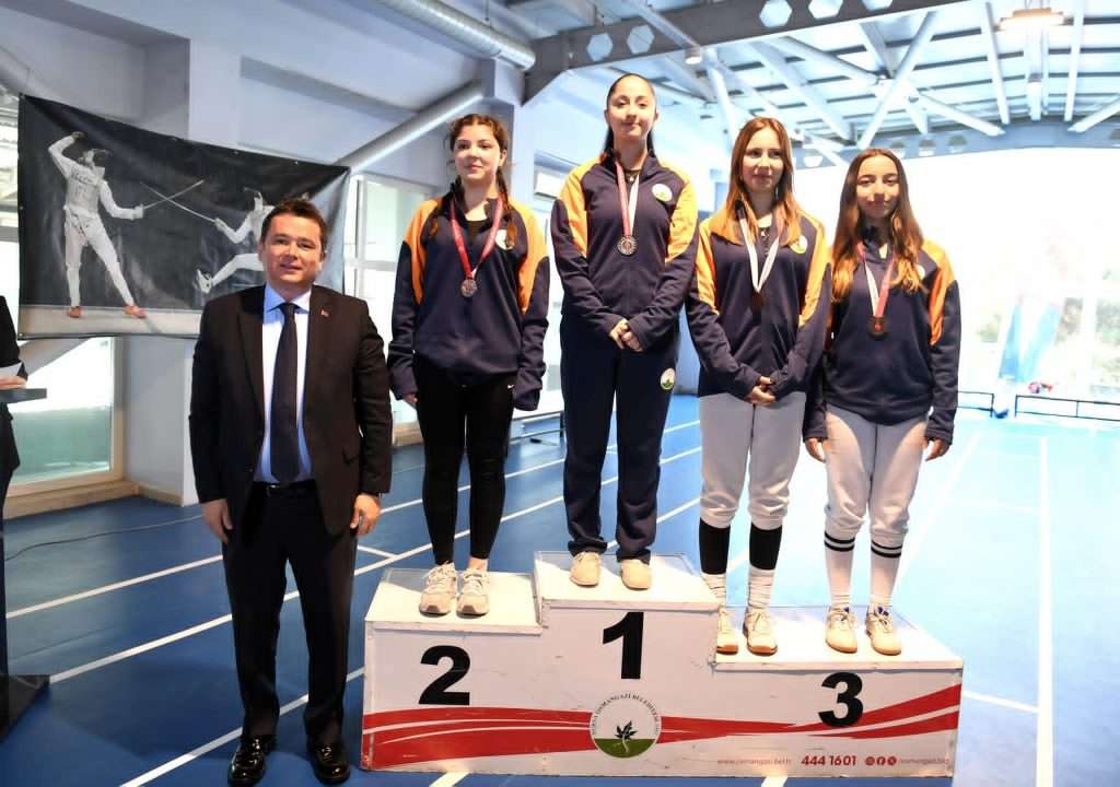 Osmangazi Belediyesi’nden eskrim salonu