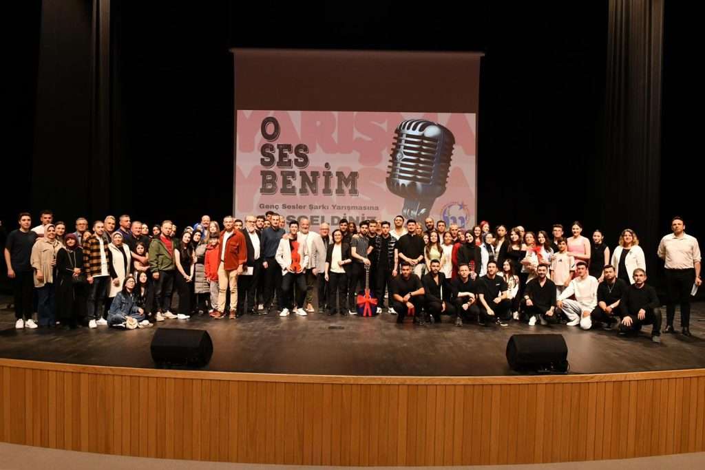 Mustafakemalpaşa’da Genç Yetenekler “O Ses Benim” Sahnesinde Buluştu