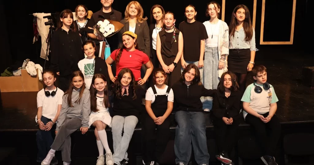 Bursa’da Nilüferli drama öğrencilerinden renkli final