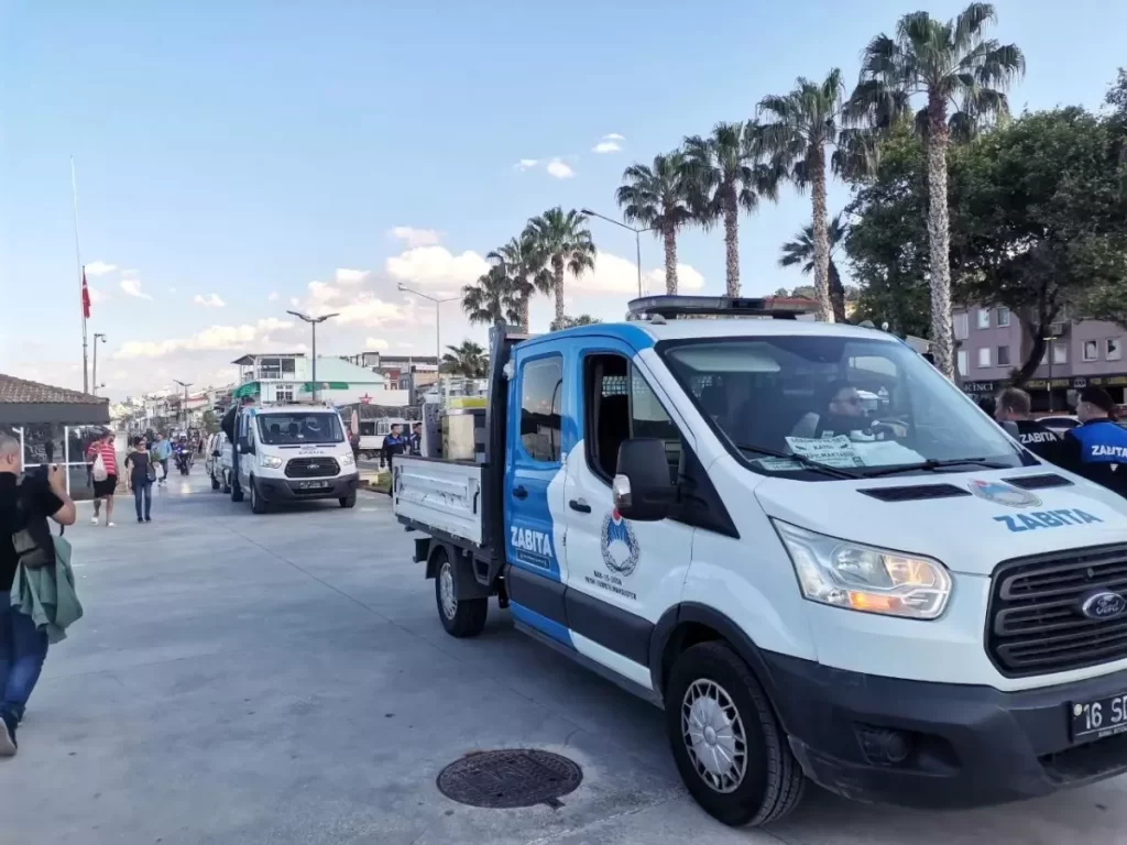 Bursa’da Seyyar Satıcılara Denetim