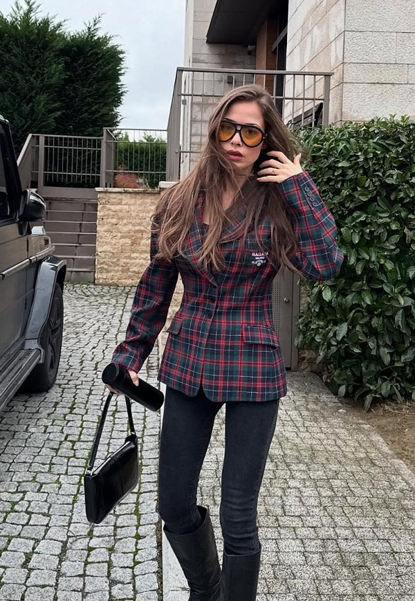 Hande Soral'ın Kardeşi Bensu Soral Kimdir? Bensu Soral Kaç Yaşında, Nereli? Hande Soral'ın Kardeşi Bensu Soral Kimdir? Bensu Soral Kaç Yaşında, Nereli?