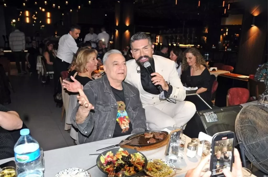 Mehmet Ali Erbil’den Bursa’da Renkli Anlar