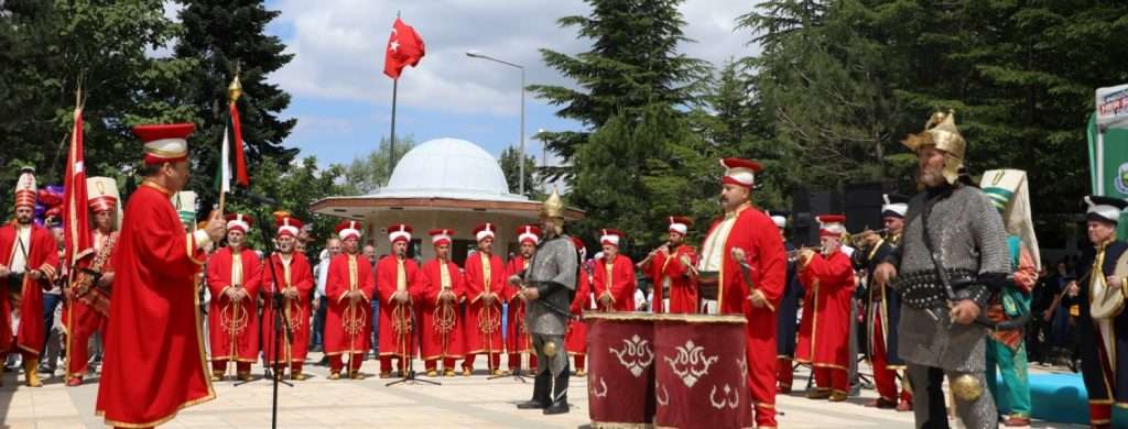 İnegöl Fatihi Turgut Alp Dualarla Anıldı