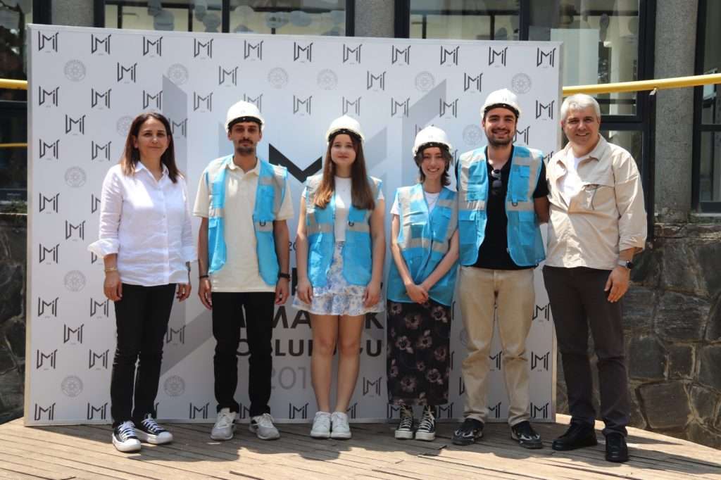 Mimar Adayları Baret Taktı