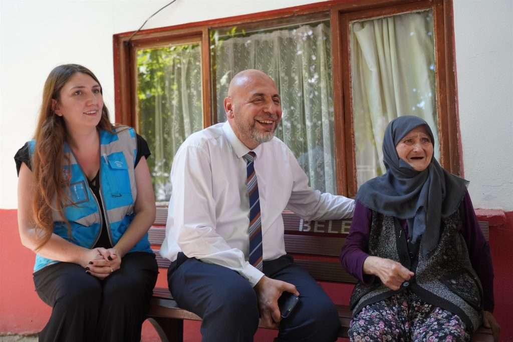 Büyük Aile Yeniden Narlıca’da… Orhangazi Belediyesi Devletin Şefkat Elini Her Haneye Ulaştırıyor
