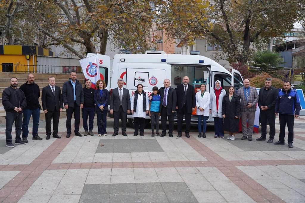 Orhangazi Belediyesi Evde Sağlık Hizmetlerini Sürdürüyor: Başkan Bekir Aydın: “Ellerde değil, evlerdeyiz“