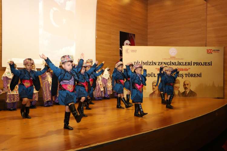“Dilimizin Zenginlikleri Projesi” Bursa’da Tamamlandı