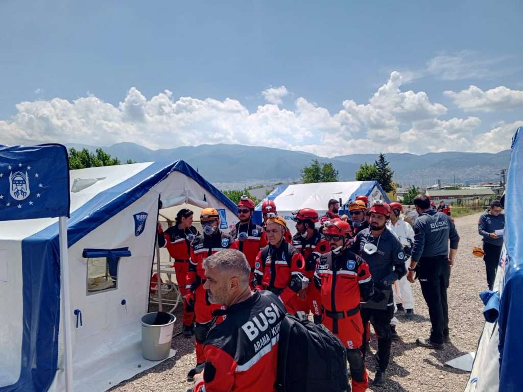 BUSKİ Arama Ve Kurtarma Ekibi Akredite Oldu