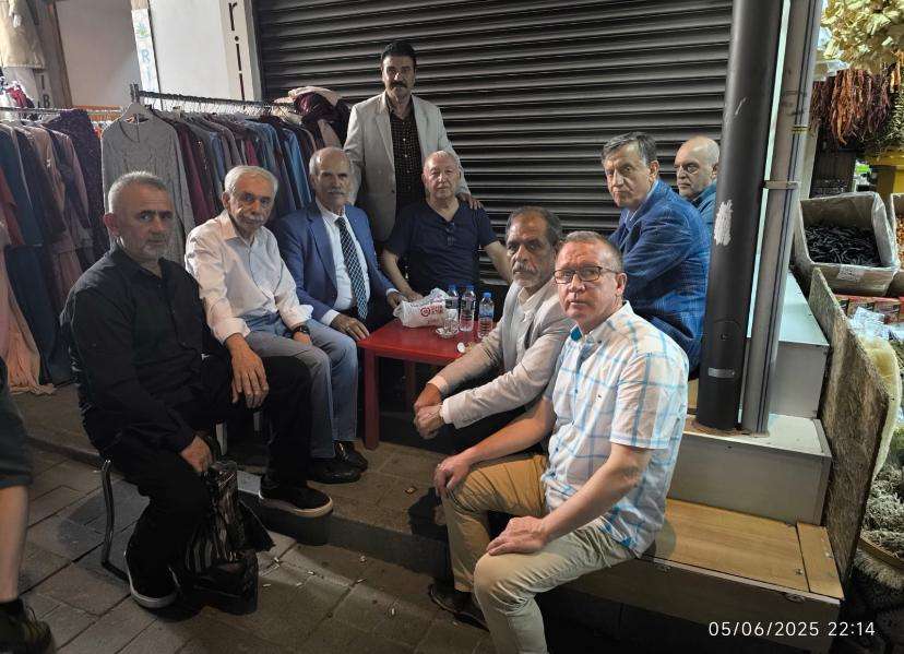 Recep Altepe’den Bayram Öncesi Anlamlı Ziyaret: “Esnafımızla Gönül Köprülerimizi Güçlendiriyoruz”