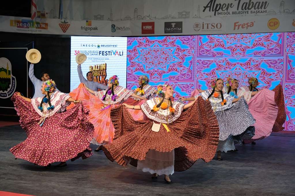 Farklılıkların Zenginliğe Dönüştüğü Festivalde Dördüncü Gün Geride Kaldı