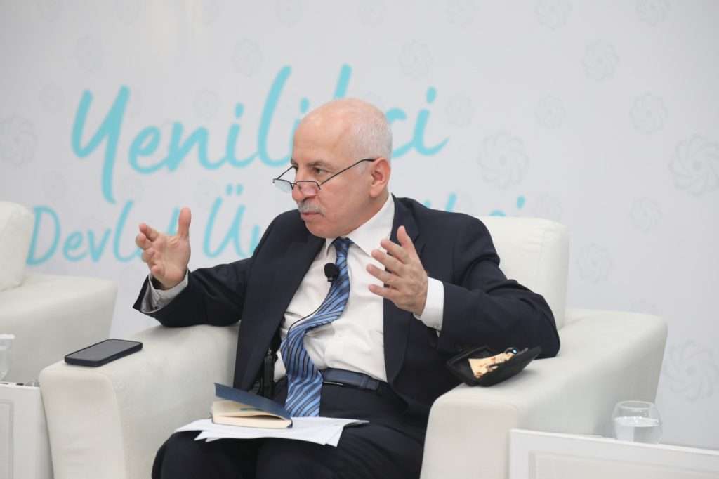 BTÜ’de 15 Temmuz’un Sosyo-Politik Anatomisi Ele Alındı