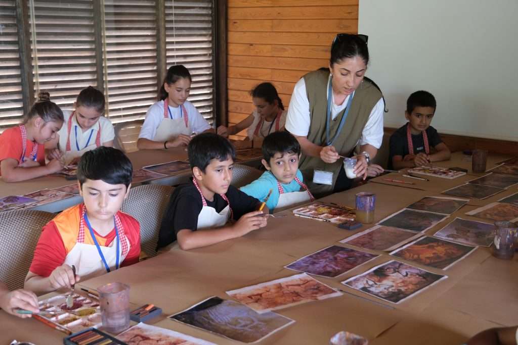 Başkan Şadi Özdemir Nilüfer Doğa ve Bilim Yaz Okulu’ndaki Öğrencilerle Buluştu
