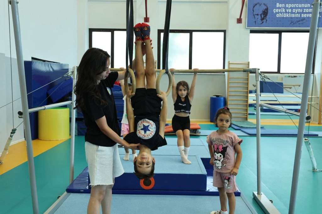 Nilüfer Yaz Spor Okulları’nda Sertifika Heyecanı