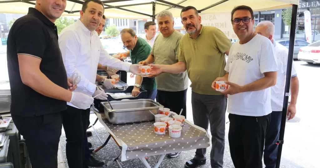 BEKSİAD’dan aşure bereketi