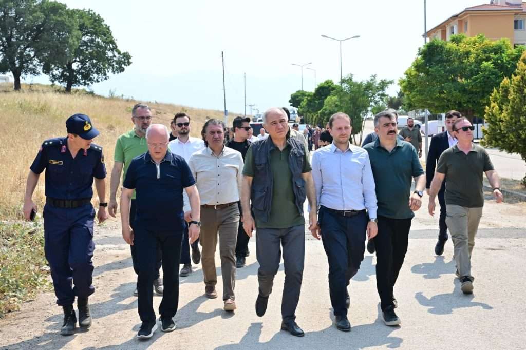 Yangın Felaketine ‘Yıldırım’ Müdahale