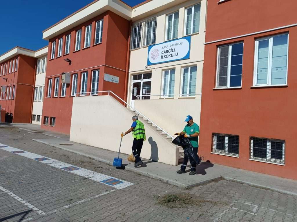 Orhangazi Belediyesi’nden Temizlik Atağı