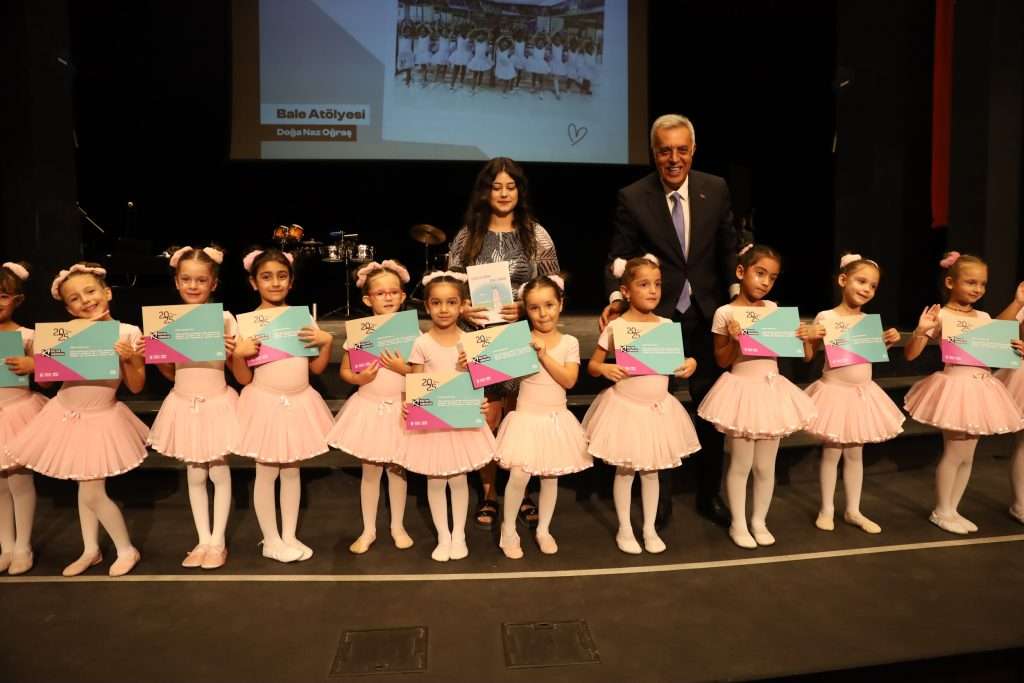 Kültür Fabrikası Sertifikalarını Verdi
