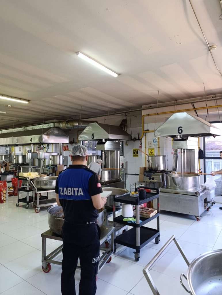 Zabıtadan Pastane, Tatlıcı Ve Dondurmacılara Denetim