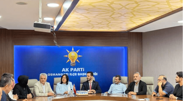 AK Parti Osmangazi’de 24. Kuruluş Yıl Dönümü Coşkusu