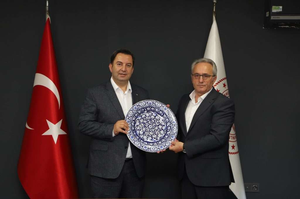 Bursa İle Kosova Arasındaki Gönül Köprüleri Güçleniyor