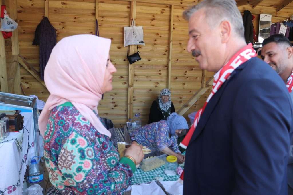 A Parti Bursa İl Başkanı Fikret Aslan: “Hükümet israfı kısmak yerine vergide vatandaşı hedef alıyor”