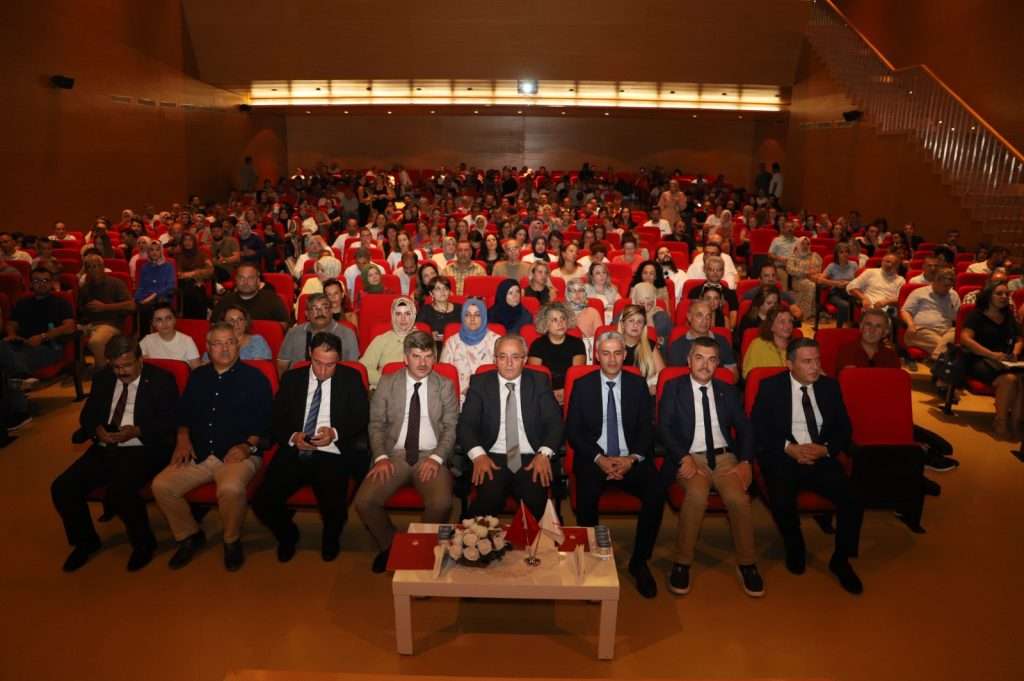 Bursa’da Maarif Modeli Formatör Öğretmenler Buluşması