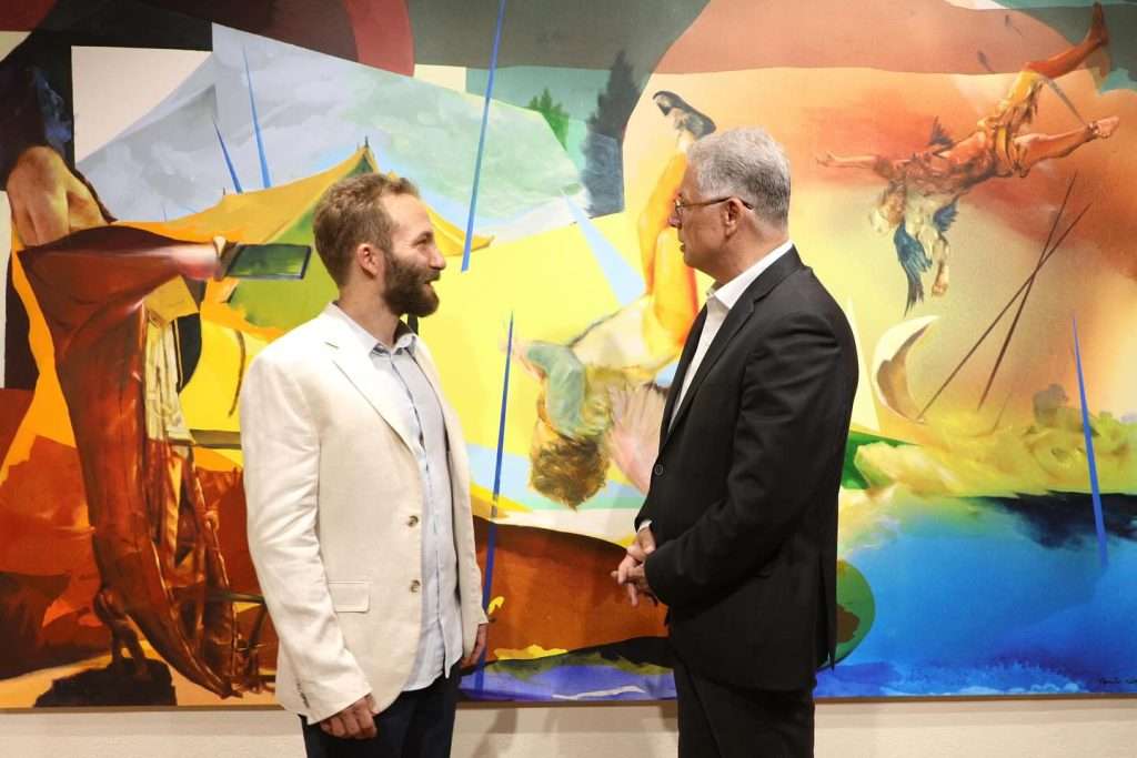 Tarihi Konak Kapılarını Sanat İçin Açtı
