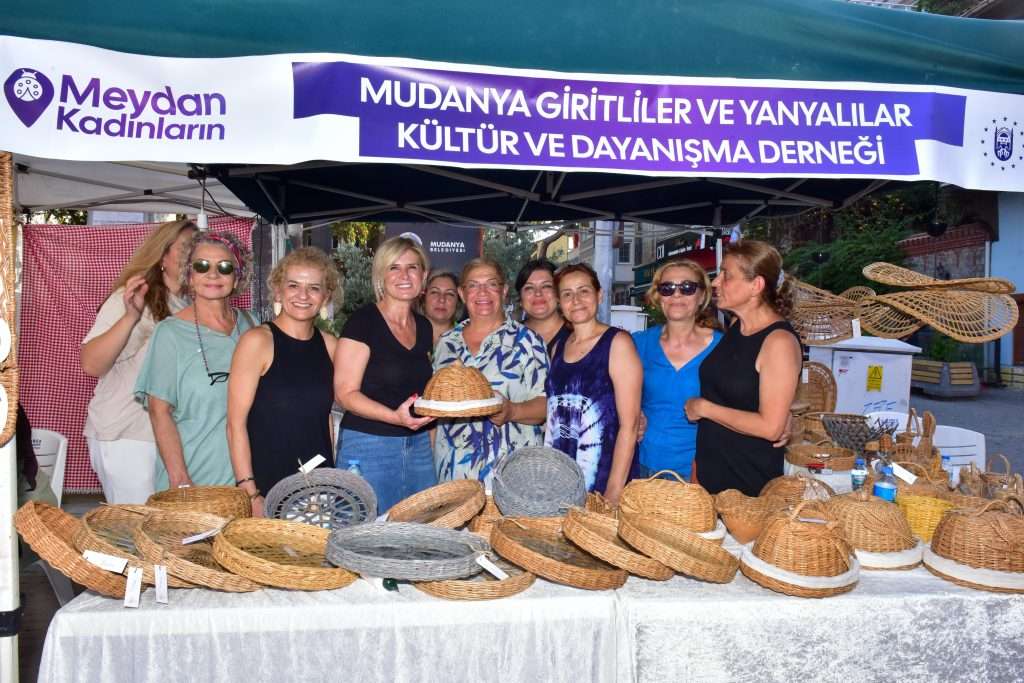 Mudanya’da Dayanışma Pazarı İle ‘Meydan Kadınların’