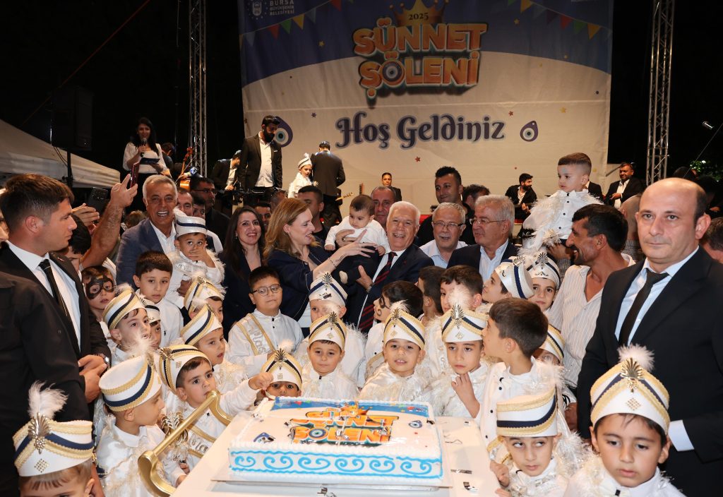 Büyükşehir’den Bayram Havasında Sünnet Şöleni