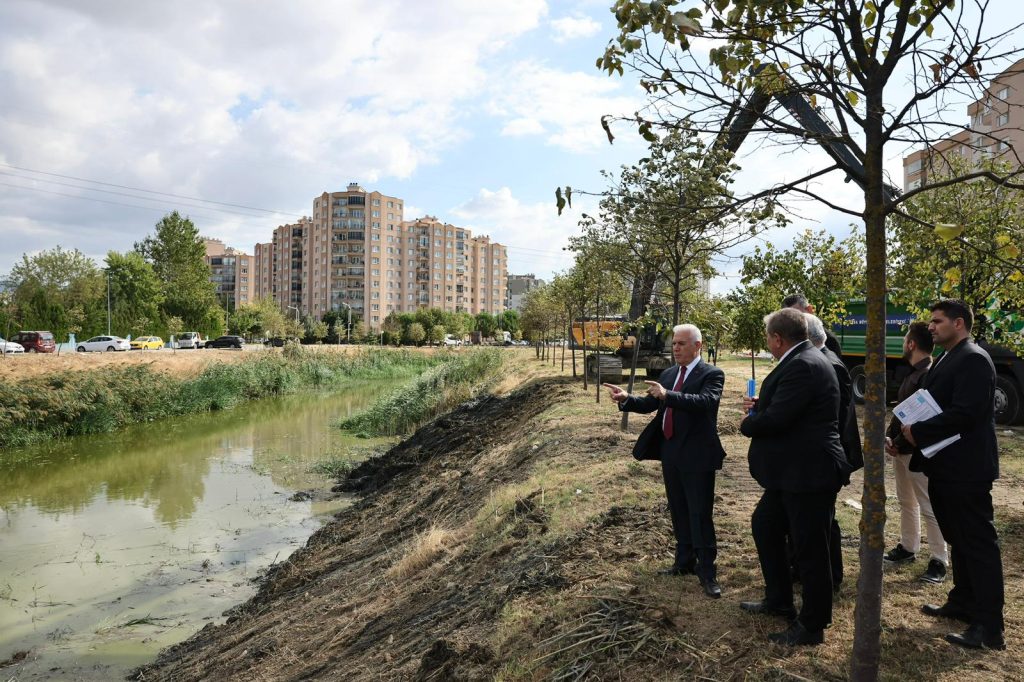 Büyükşehir Derelerde Temizlik Seferberliği Başlattı