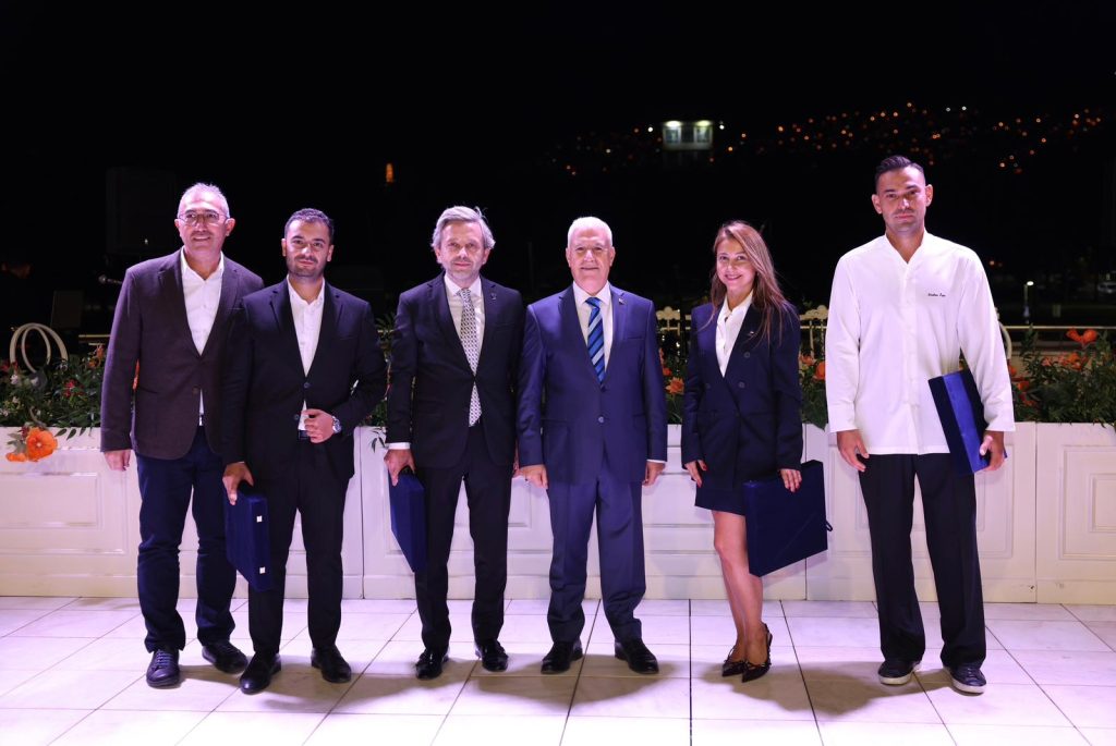 'Tescilden Tabağa' Dostlukla Taçlandı 'Tescilden Tabağa' Dostlukla Taçlandı