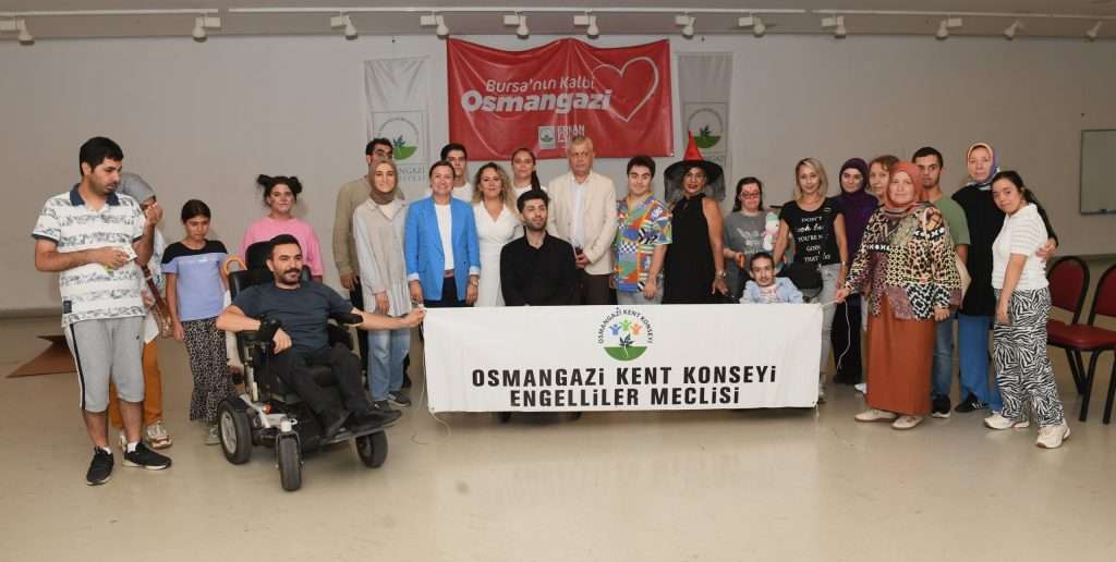 Osmangazi’de Engelli Bireyler’den Tiyatro Gösterisi