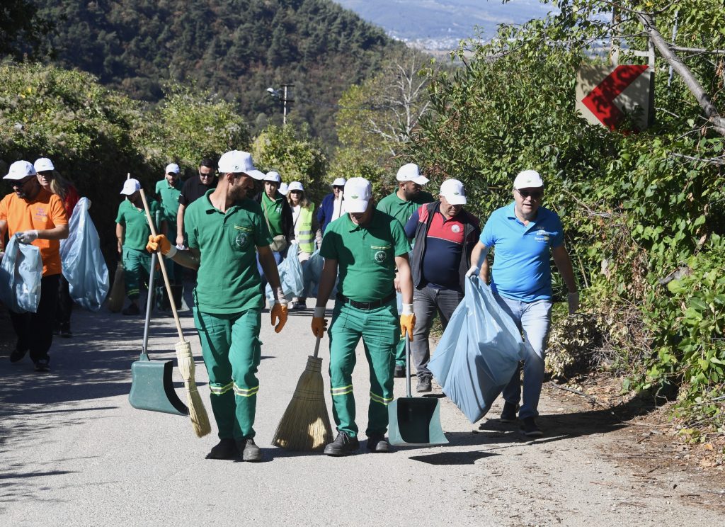 Osmangazi’de Çöp Toplama Etkinliği Düzenlendi