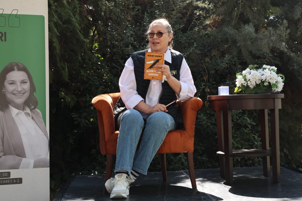 Usta Oyuncu Vahide Perçin, Minteks Çalışanlarıyla Rıfat Ilgaz’ı Andı