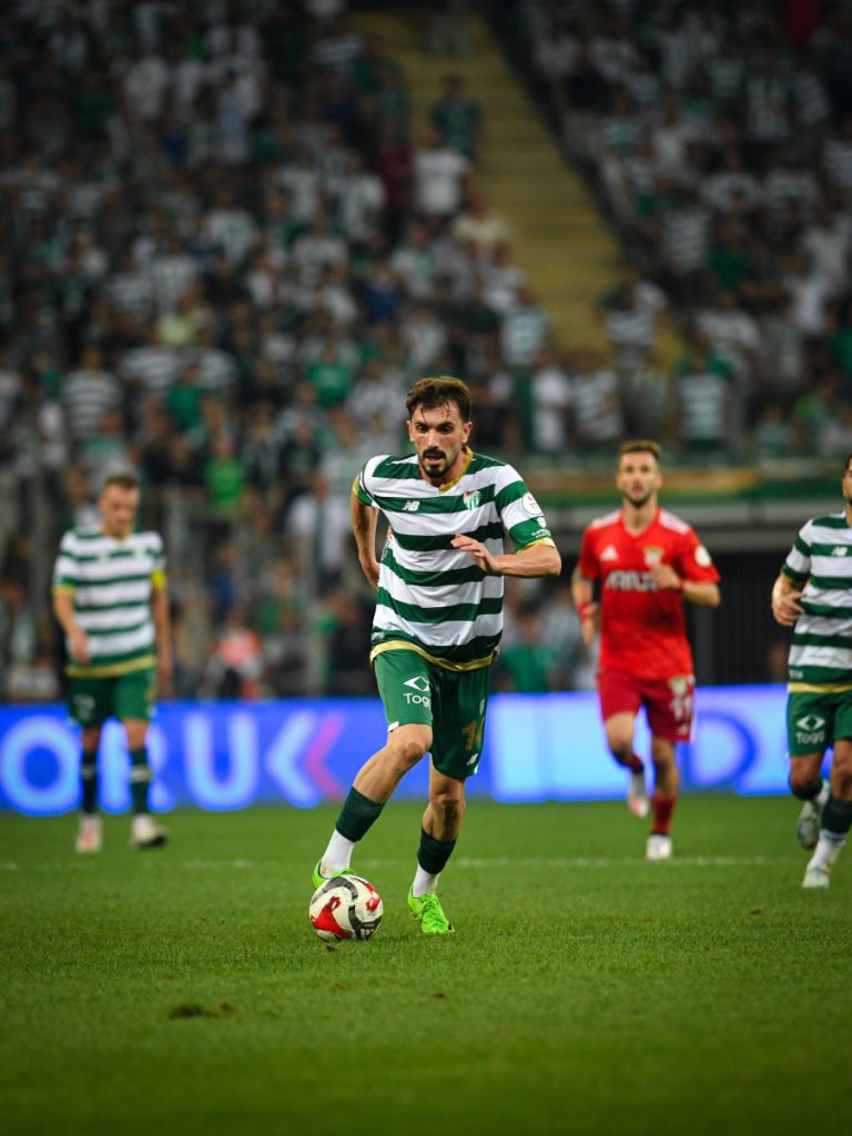 Bursaspor Menemen FK’yı Ağırlıyor