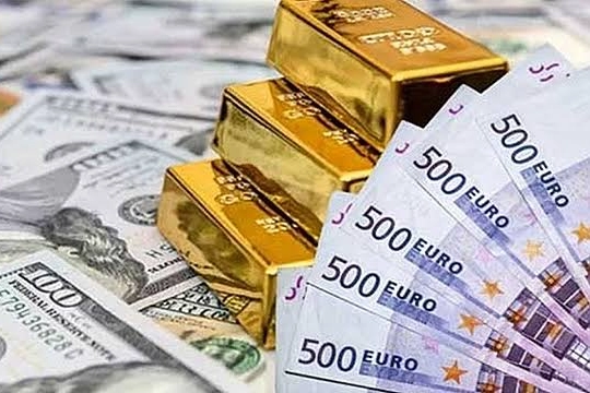 Altın Fiyatlarında Yükseliş, Dolar ve Euro Sabit Seyrediyor