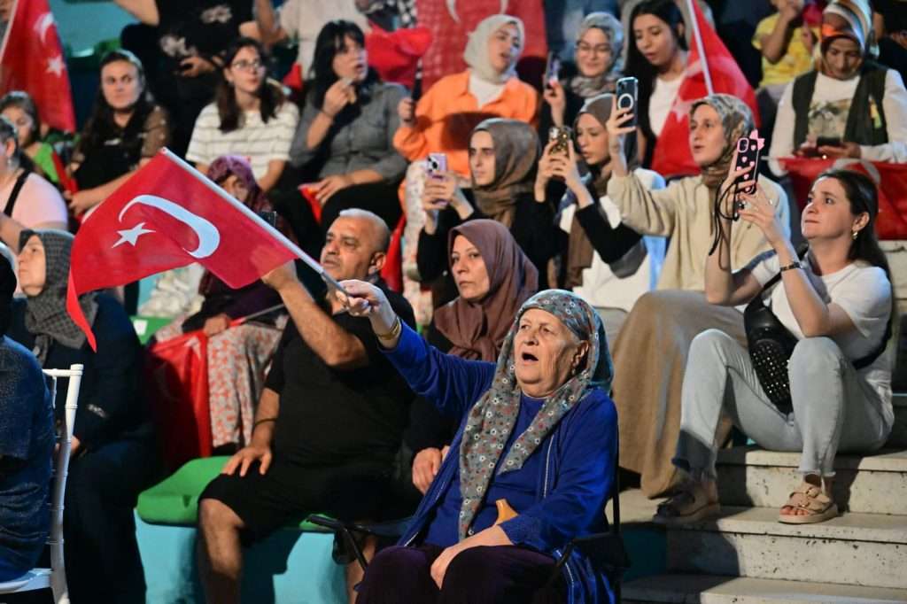 Yıldırım’da Büyük “Zafer” Coşkusu