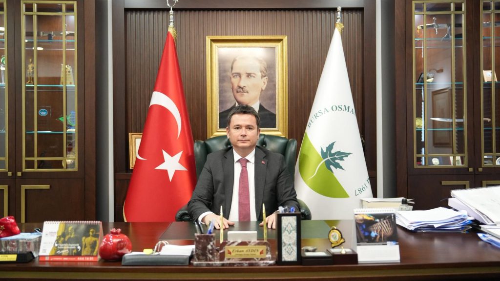 Başkan Erkan Aydın’dan Cumhuriyet Bayramı Mesajı: “Cumhuriyeti Yaşatmak Hepimizin Görevi”