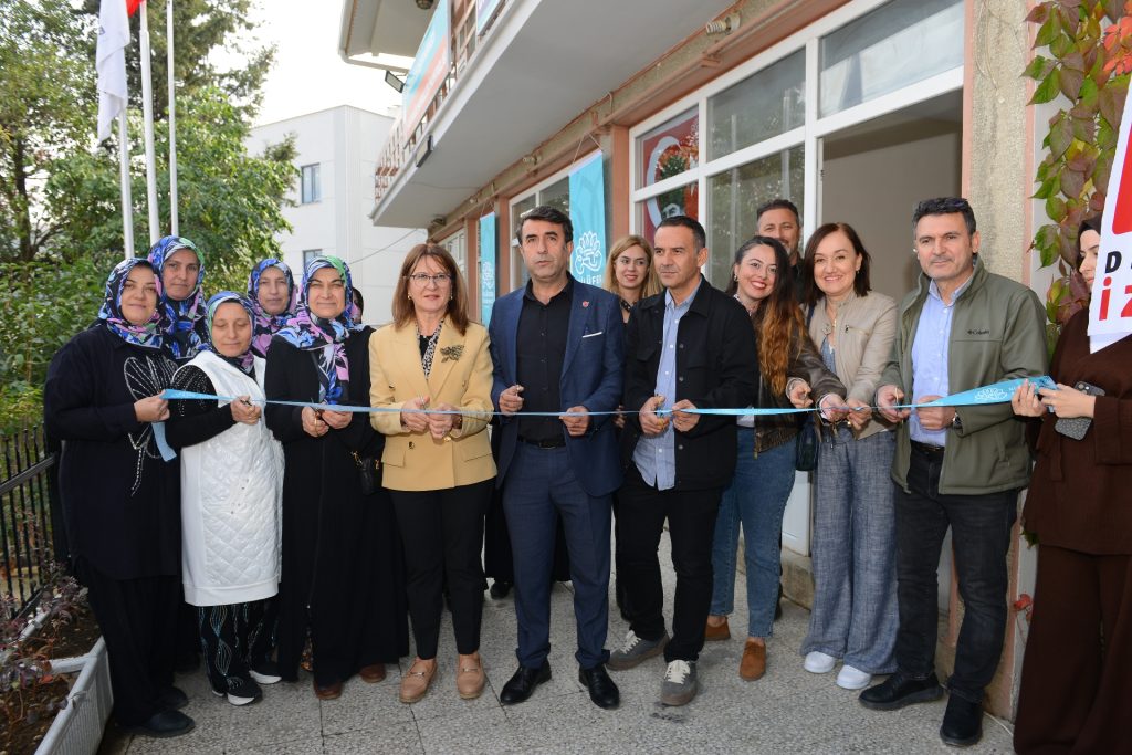 Nilüfer Belediyesi Desteğiyle Hasanağa Kadın Yardımlaşma ve Dayanışma Derneği Hizmete Açıldı