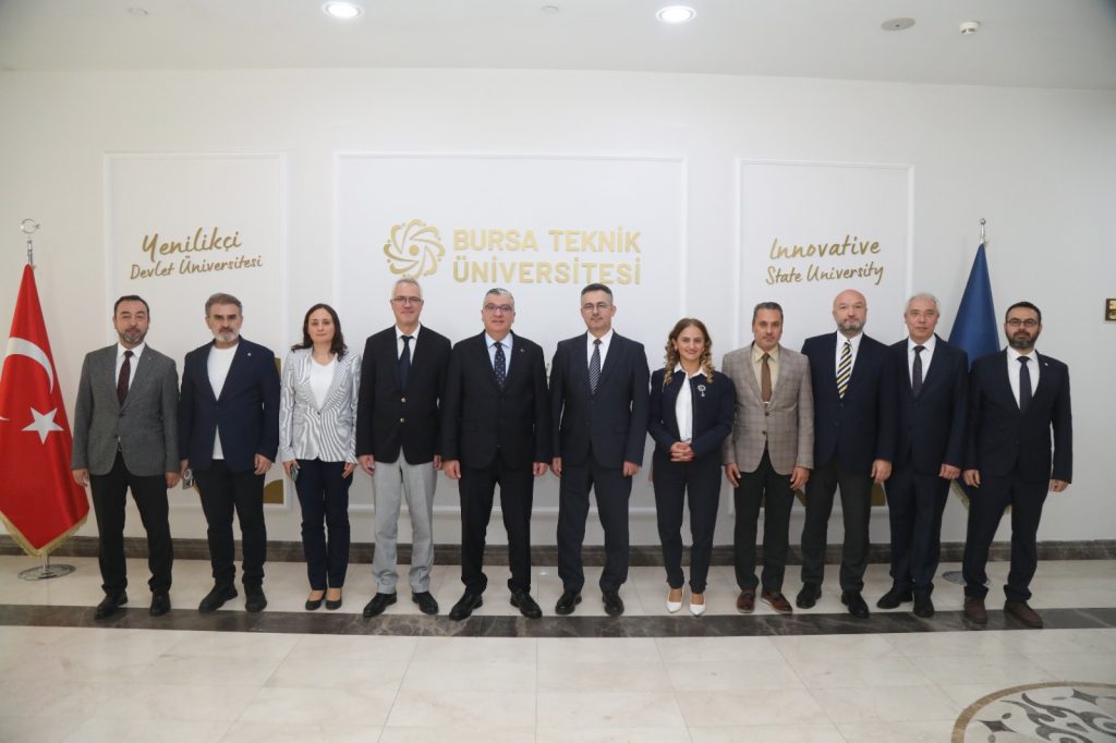 Durmuş Ünüvar’dan “Türk Denizciliğinin Gücü Dersi!