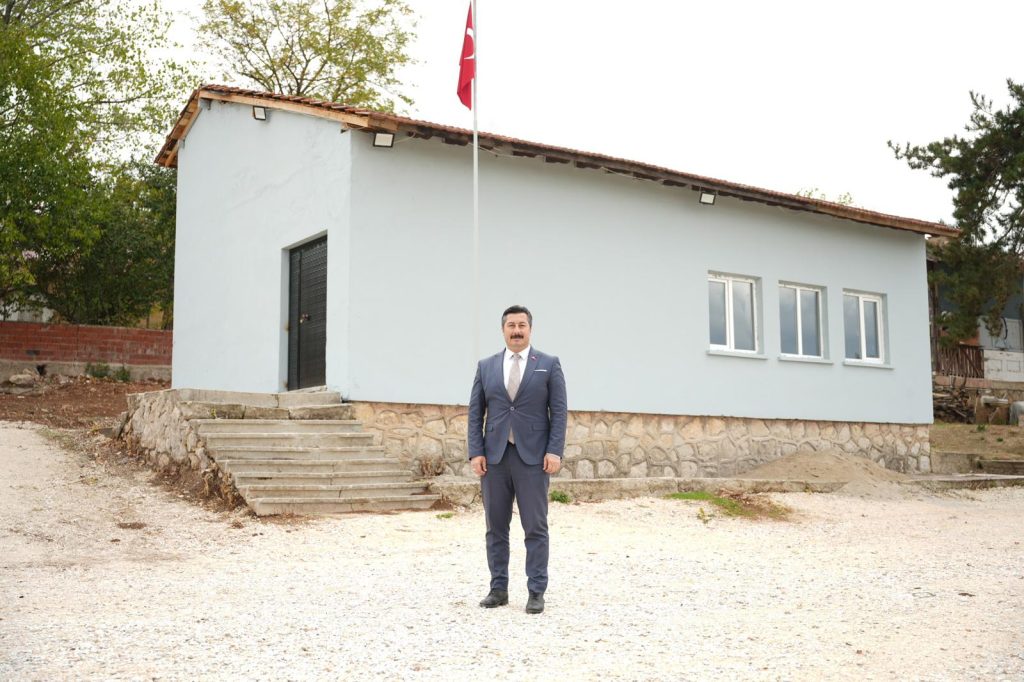 Yenişehir Belediyesi’nden Yıldırım Mahallesi’ne Eşit Hizmet Yağmuru